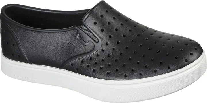 Skechers Women's Foamies Vista-Pier Avenue Sneaker