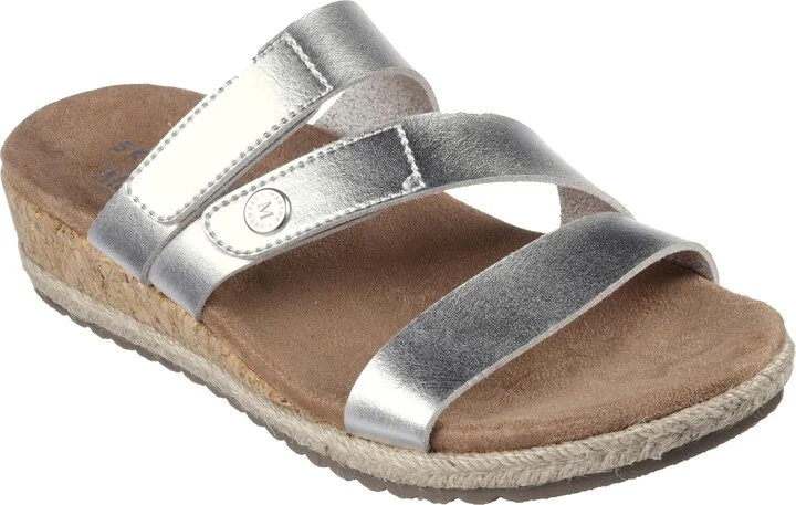 SKECHERS Women's Martha Stewart BREEZIE-Shiny Luster Wedge Sandal