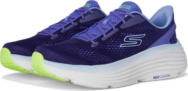 Skechers Women's Max Cushioning Endeavour Kauska Sneaker