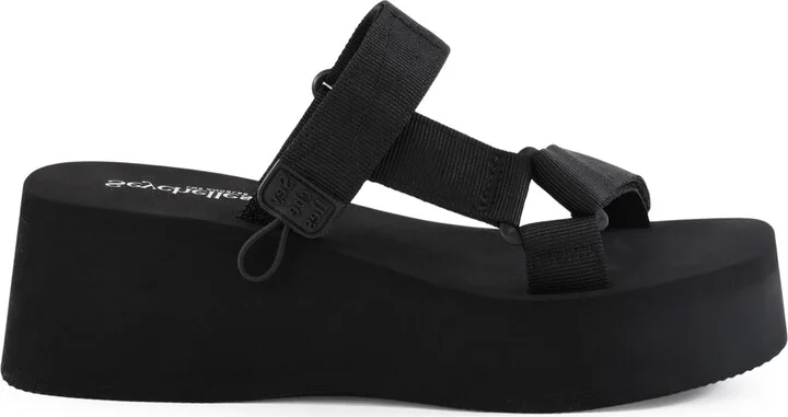 Skip To Me Platform Sandal - Image 3