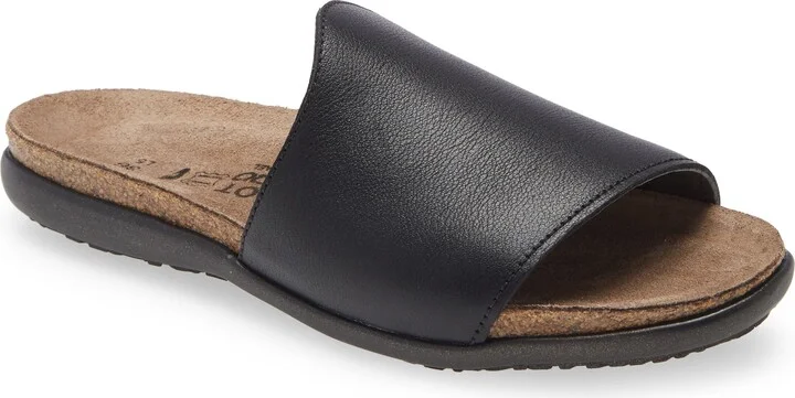 SOFT BLACK LEATHER