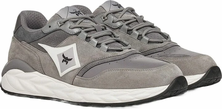Skywander Lo Sneakers in Calf Suede and Leather