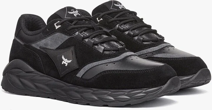 Skywander Lo Sneakers In Calf Suede And Leather