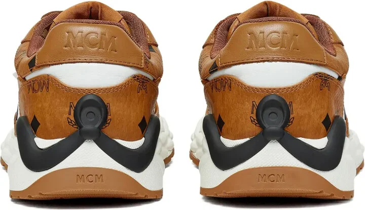 Skywander logo sneakers - Image 3