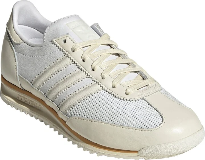 White/ Off White/ Gum