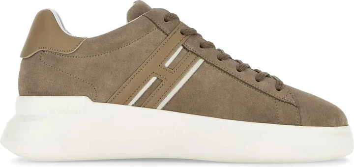 Slash sneakers
