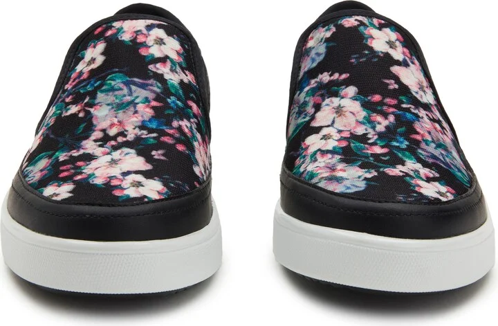 Sleeq Slip-On Sneaker - Image 3
