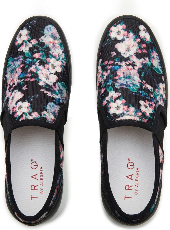 Sleeq Slip-On Sneaker - Image 4