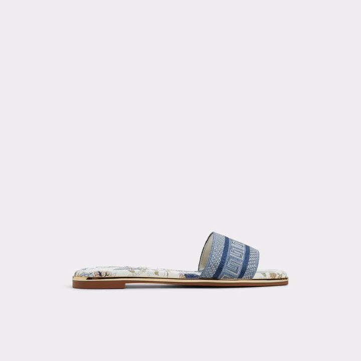Slide sandal