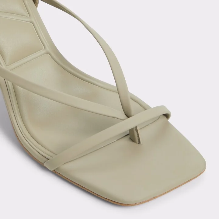 Sling back heeled sandal - Image 5