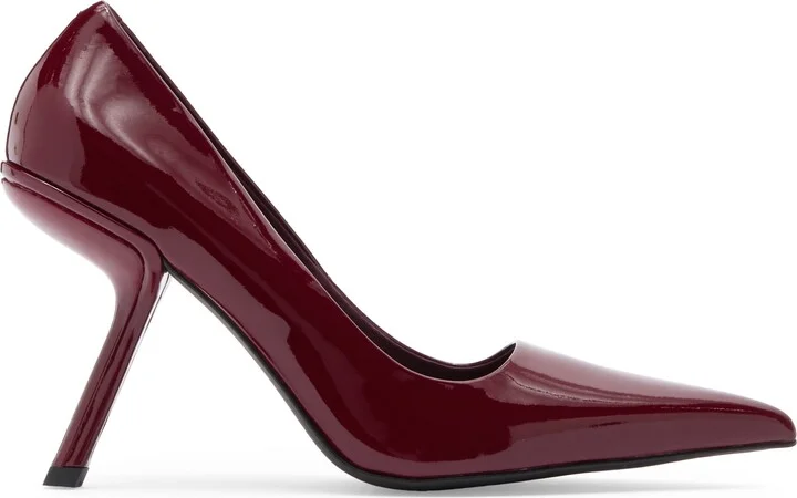 Sling It Pointed Toe Pump - Image 11