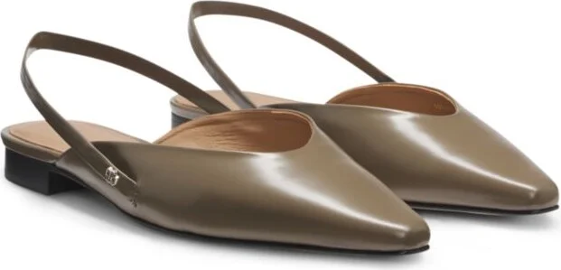 Slingback ballerina pumps in leather