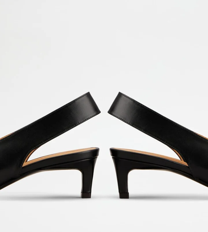 Slingback Pumps in Leather - Image 5
