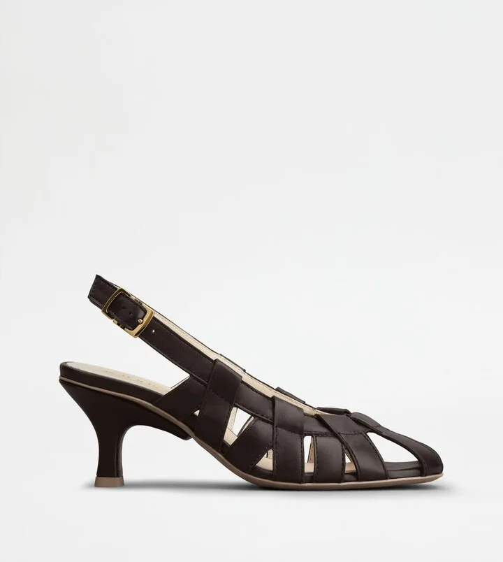 Slingback Pumps in Leather