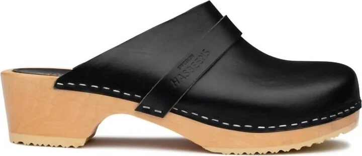 Slip-On Classic Heeled Clog In Black