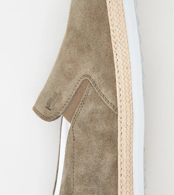 Slip-On Shoes in Suede - Image 5
