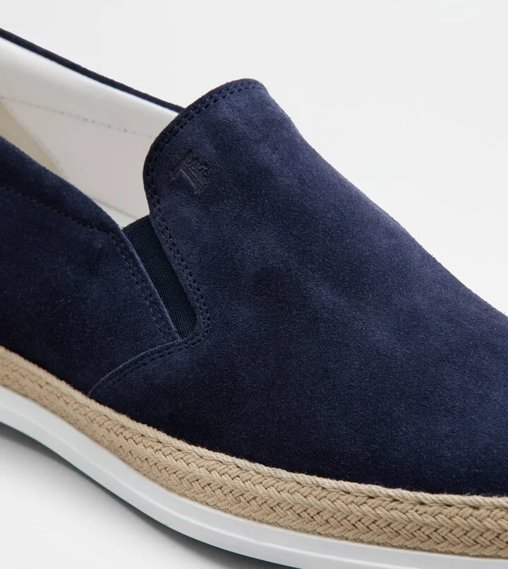 Slip-On Shoes in Suede - Image 5
