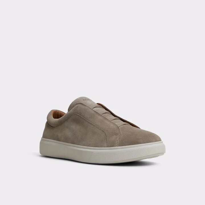 Slip-on sneaker - Image 4
