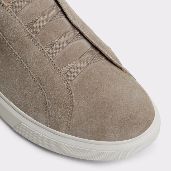 Slip-on sneaker - Image 5