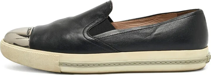 Slip-On Sneakers