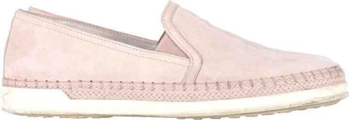 Slip-On Sneakers in Pastel Pink Suede