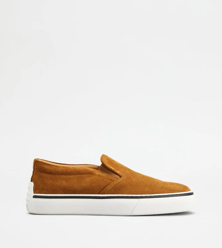 Slip-Ons in Suede