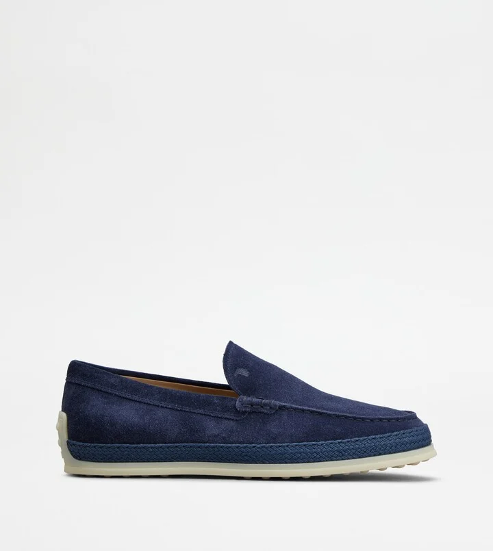 Slip-Ons in Suede