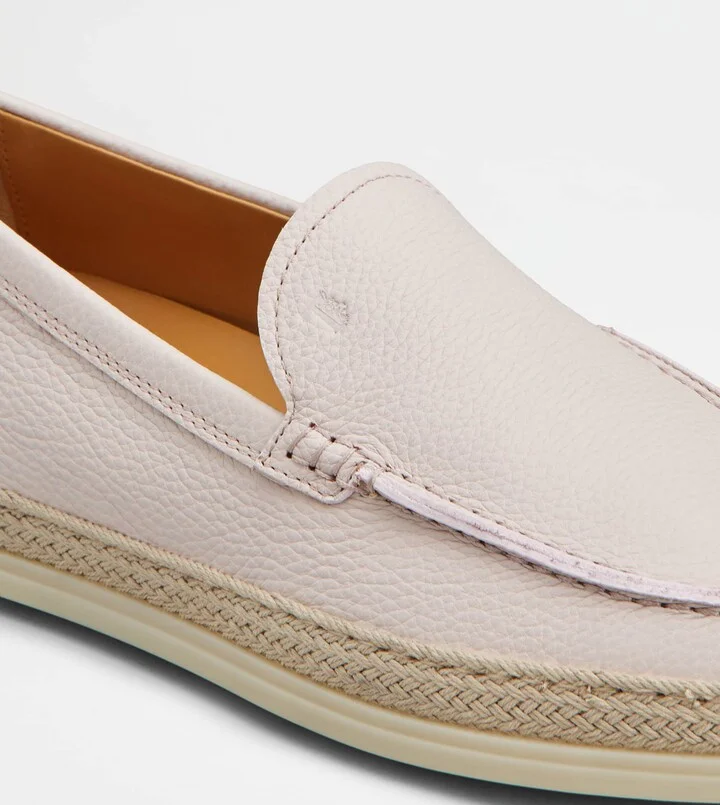 Slipper Loafers in Leather - Image 5