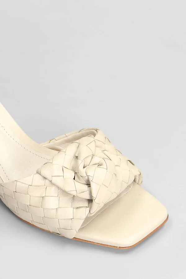 Slipper-mule In Beige Leather - Image 5