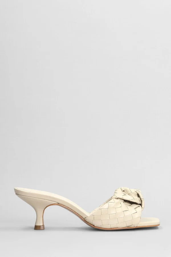 Slipper-mule In Beige Leather