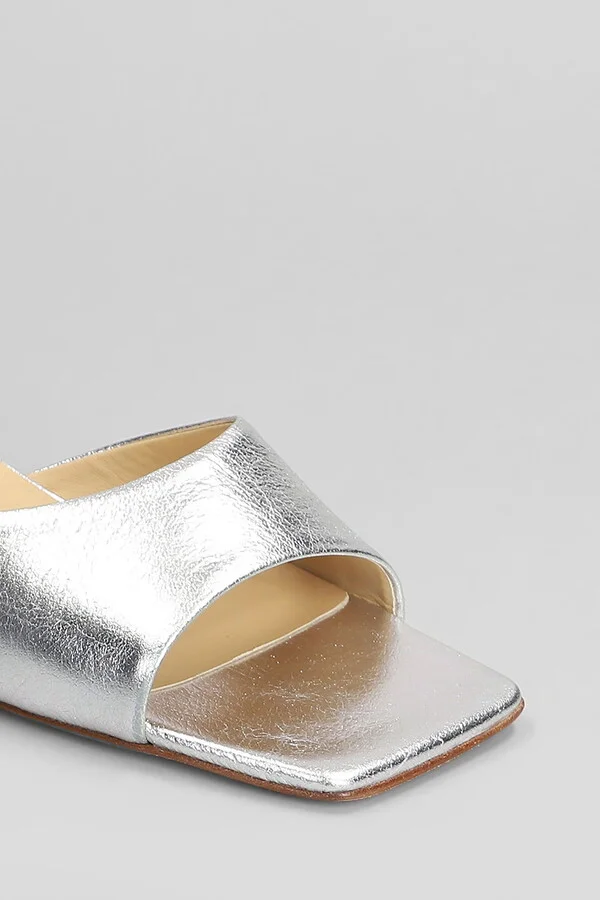 Slipper-mule In Silver Leather - Image 5