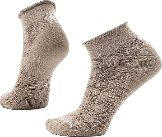 Smartwool Everyday Hounds Tooth Ankle Socks Knee High Socks Shoes Fossil : LG (US Men's Shoe 9-11.5 - Women's Shoe 10-12.5)