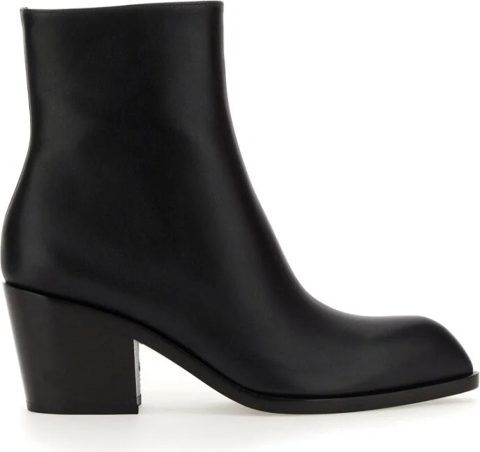 Smooth Leather Ankle Boots With Pointed Toe