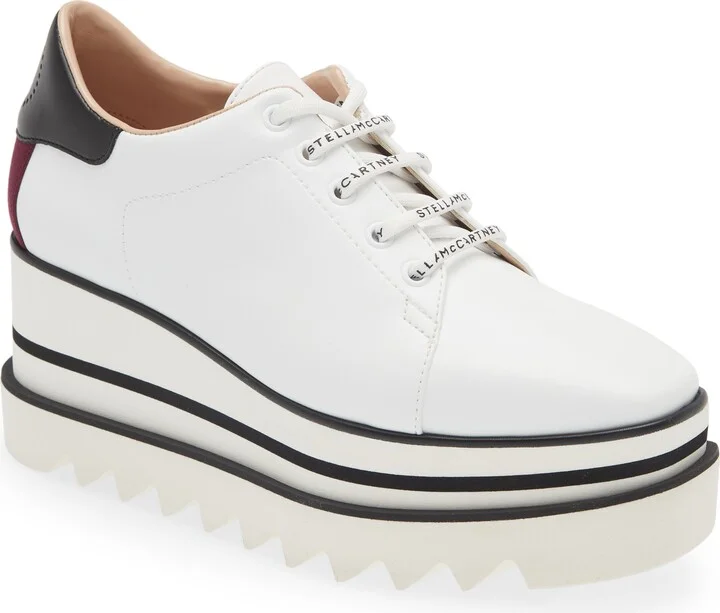 Sneak-Elyse Platform Sneaker