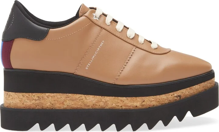 Sneakelyse Platform Sneaker - Image 3