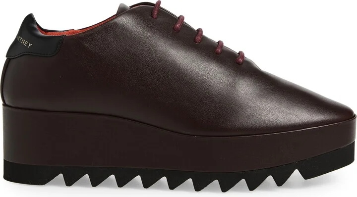 Sneakelyse Platform Sneaker - Image 9