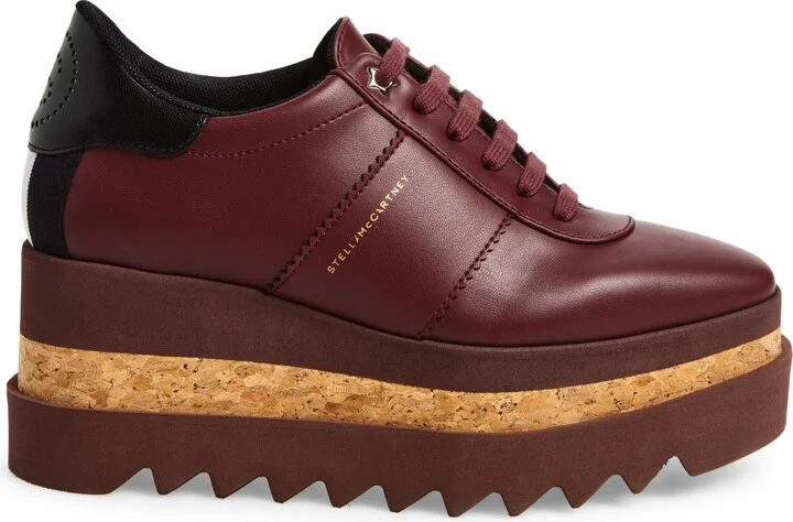 Sneakelyse Platform Sneaker - Image 3
