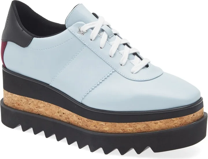 Sneakelyse Platform Sneaker