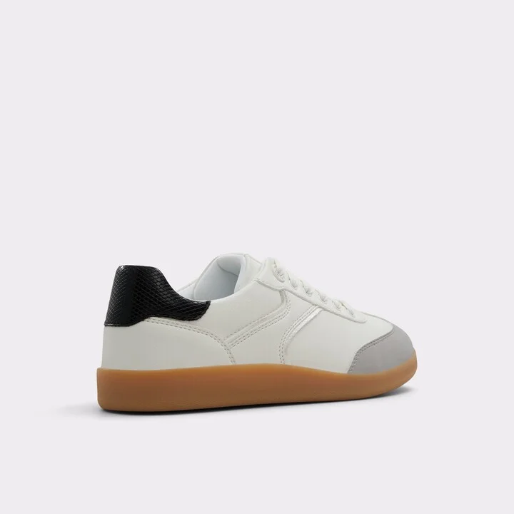 Sneaker - Image 3