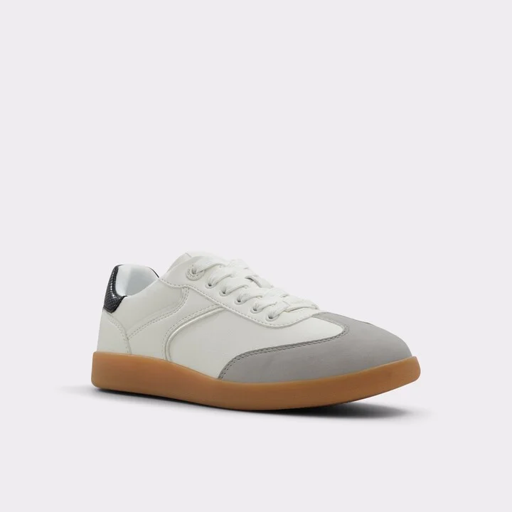 Sneaker - Image 5