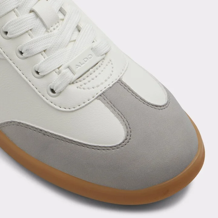 Sneaker - Image 6