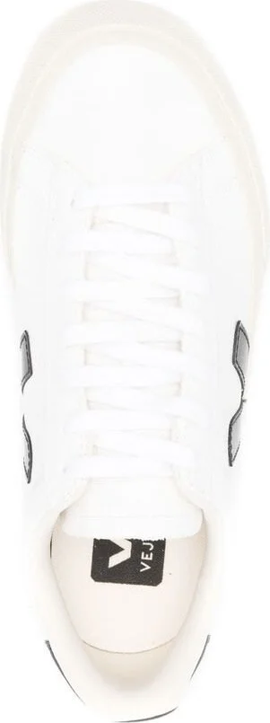 Sneaker - Image 3