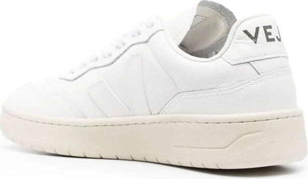 Sneaker - Image 2
