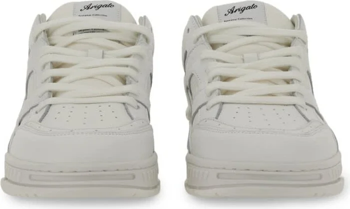 Sneaker area - Image 4