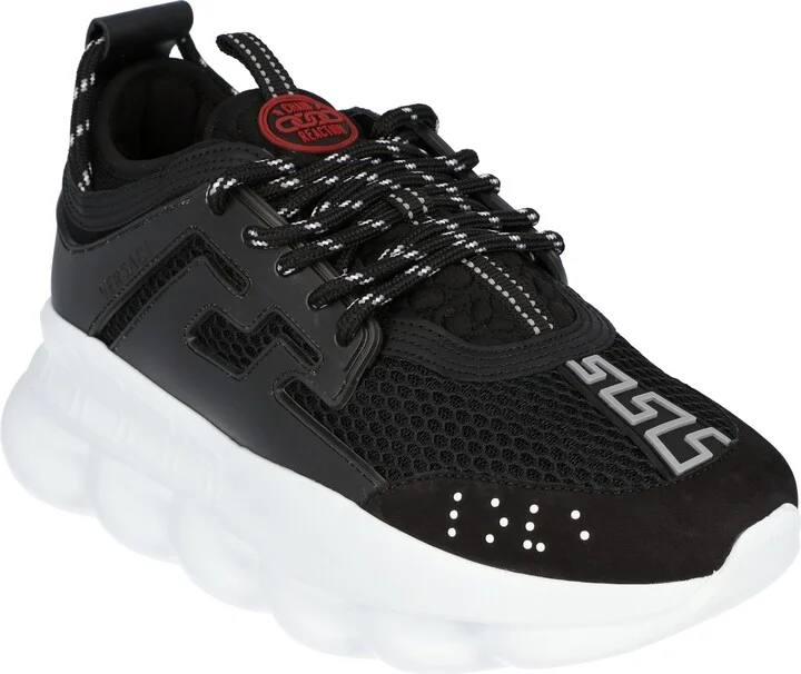 Sneaker chain reaction black