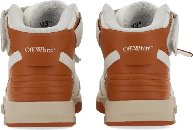 Sneaker Out Of Office - Image 3