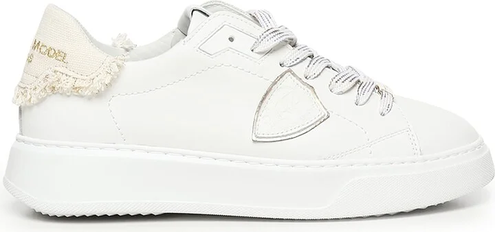 Sneaker Temple