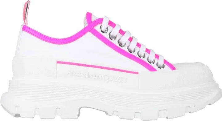 Sneaker Tread Slick