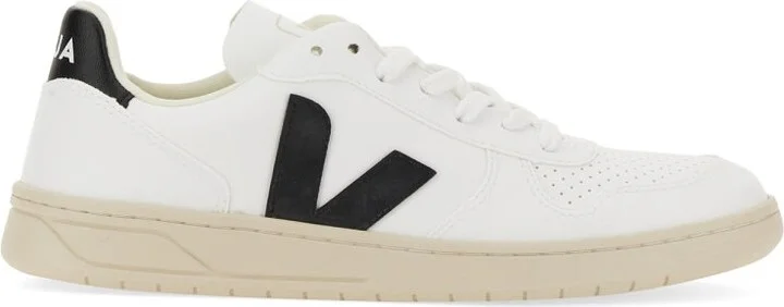 Sneaker V-10
