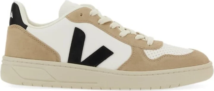 Sneaker V-10